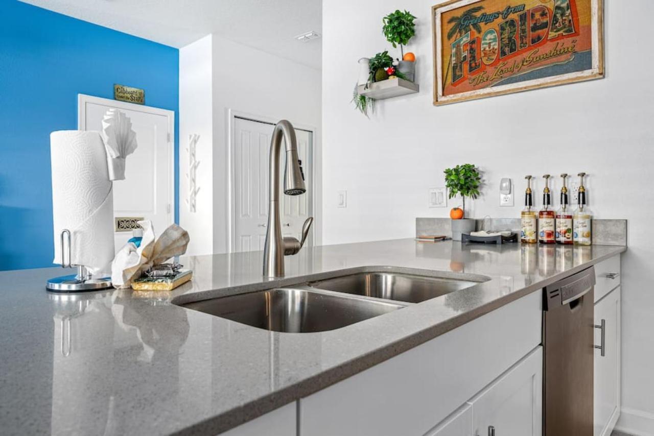 New - Champions Gate 5-bedroom * Davenport