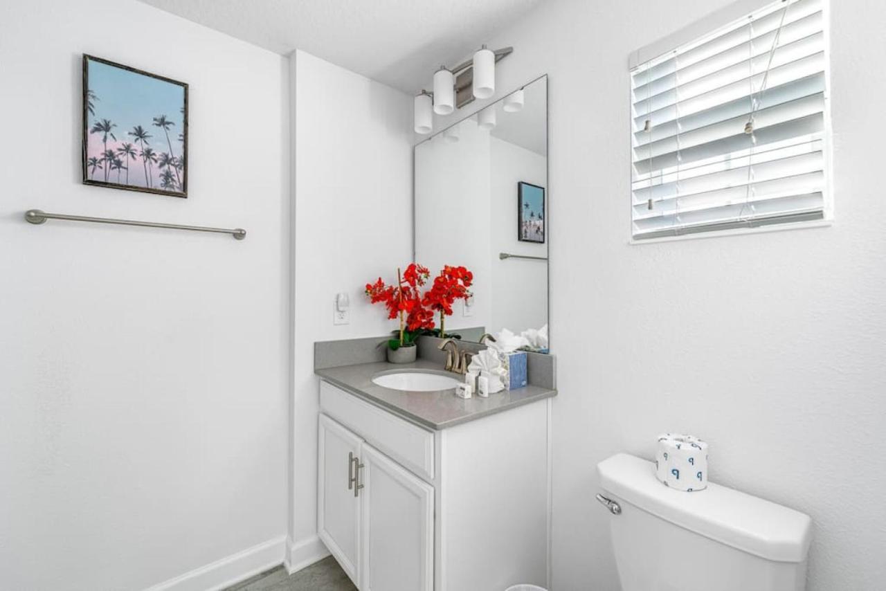 New - Champions Gate 5-bedroom Holiday home Davenport